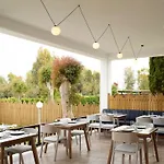 Atlantica Hotel 4*