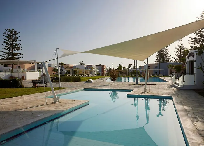 Atlantica فندق